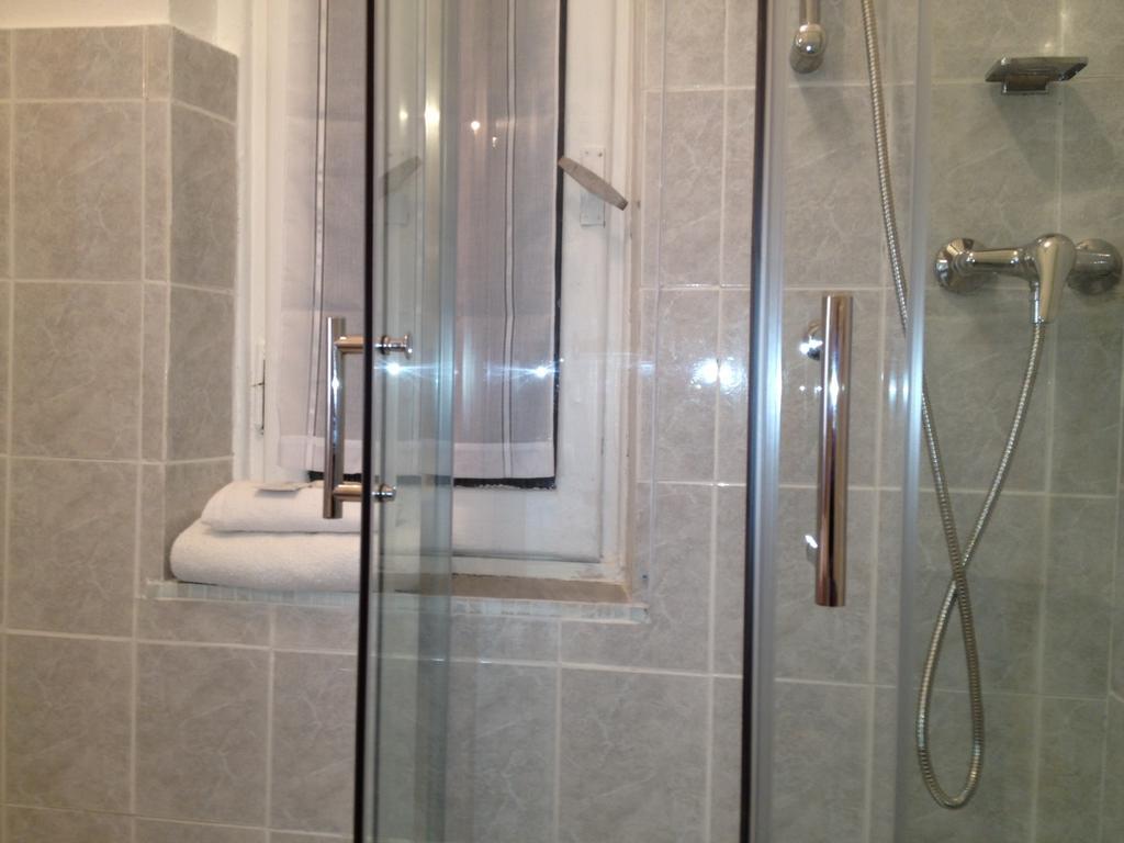 Hotel Genziana Генуя Екстер'єр фото